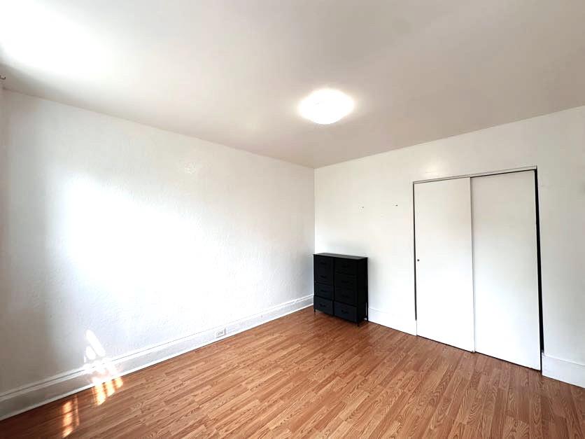 80-10 95th Avenue Property Photo 9