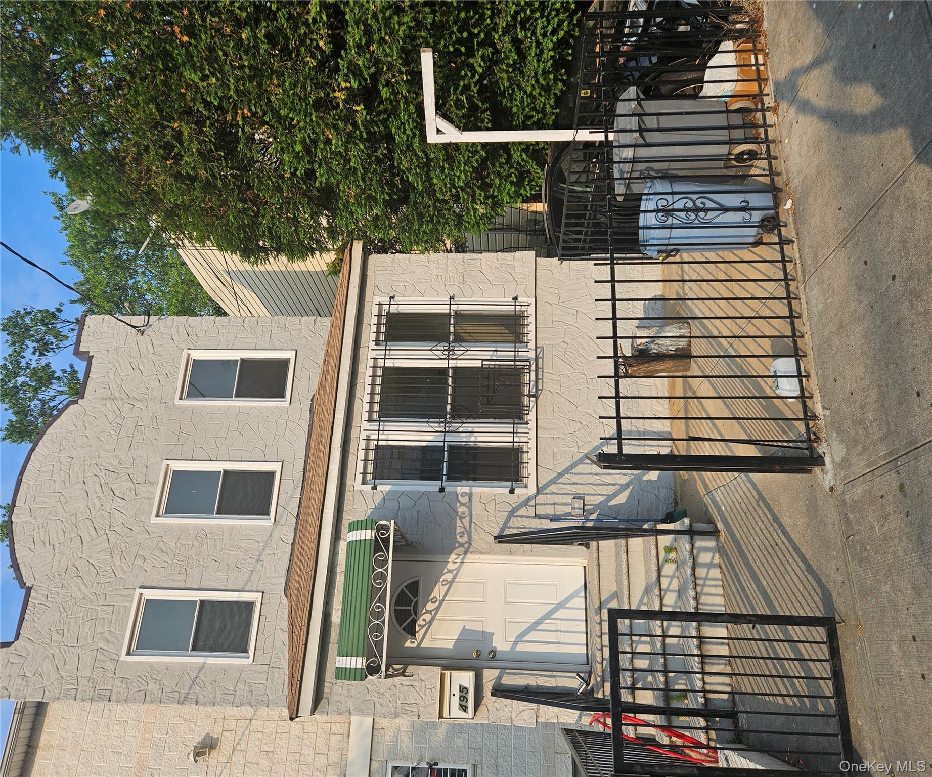 495 Milford Street Property Photo 1