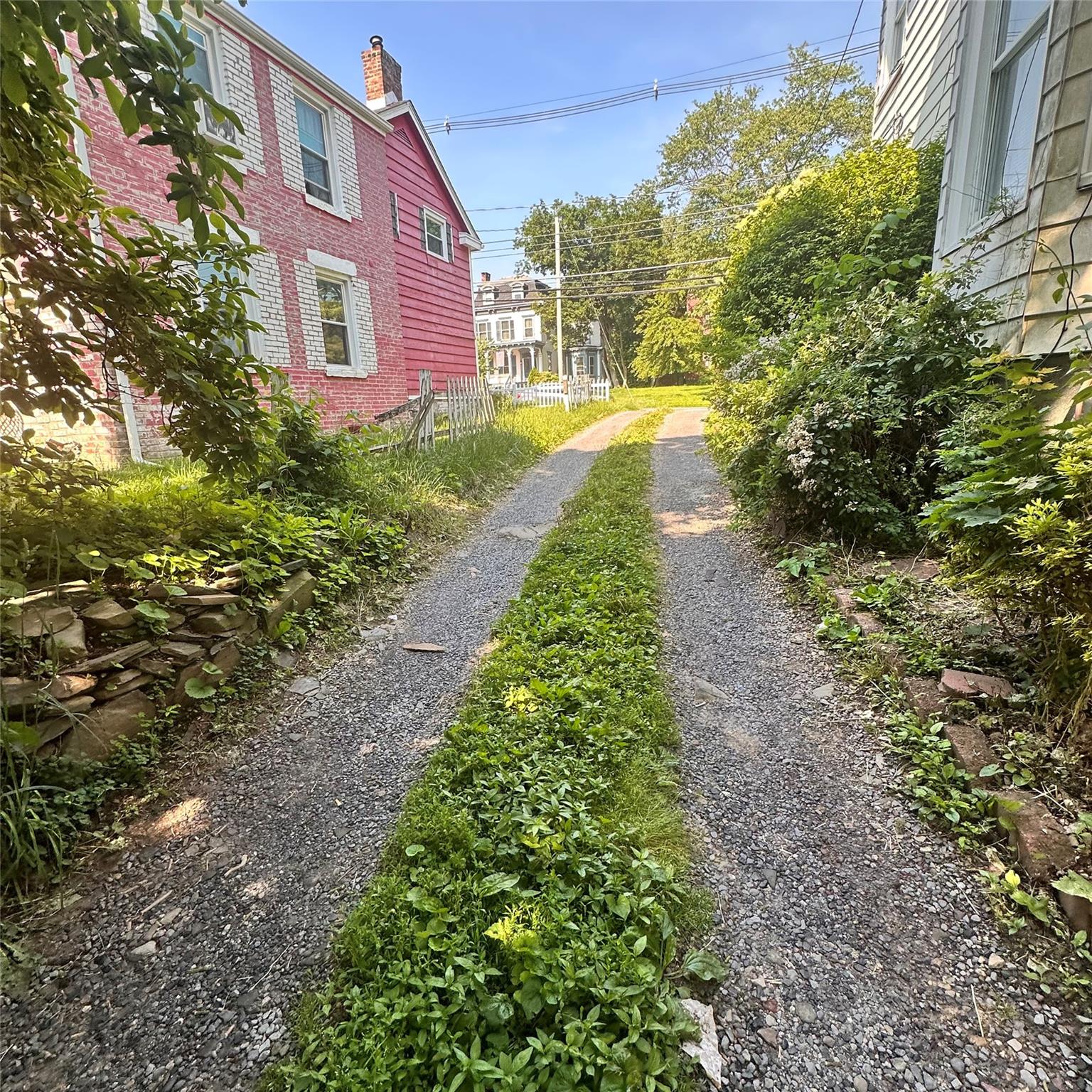 86 S S Hamilton Street Property Photo 2