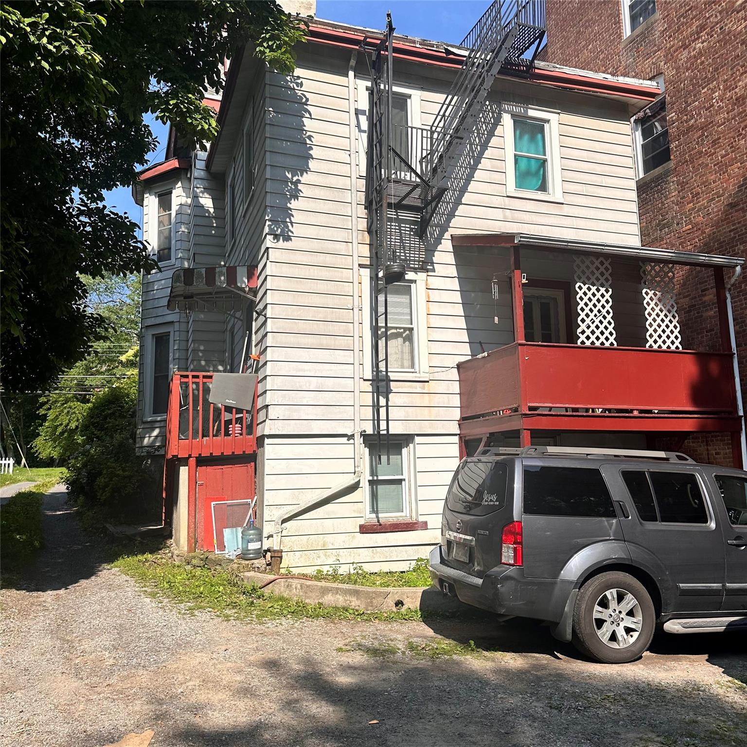 86 S S Hamilton Street Property Photo 4