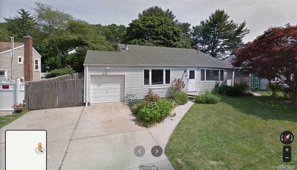 12 Glenwood Ln