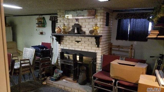 492 Pershing Boulevard Property Photo 5