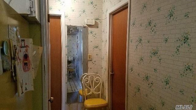 492 Pershing Boulevard Property Photo 6