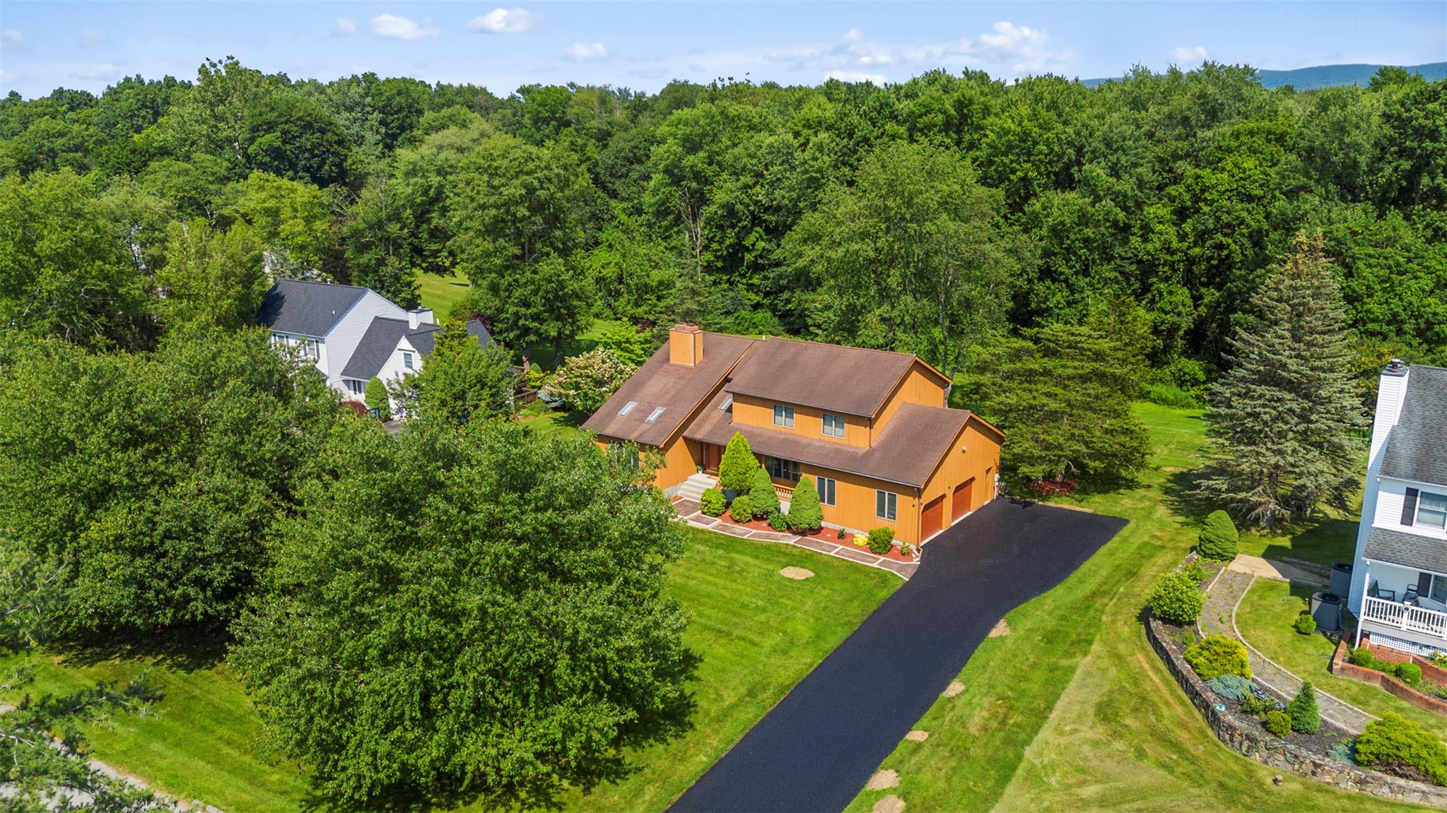 79 Saddle Ridge Drive Property Photo 1