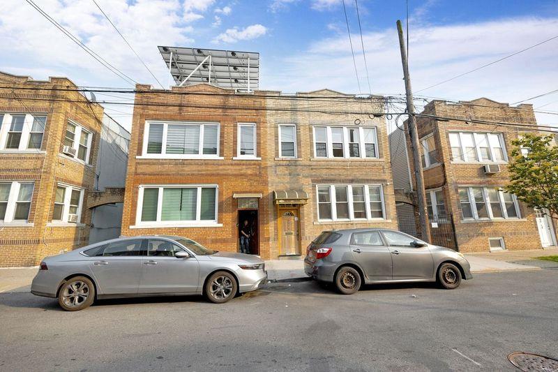 6018 Bleecker Street Property Photo 1