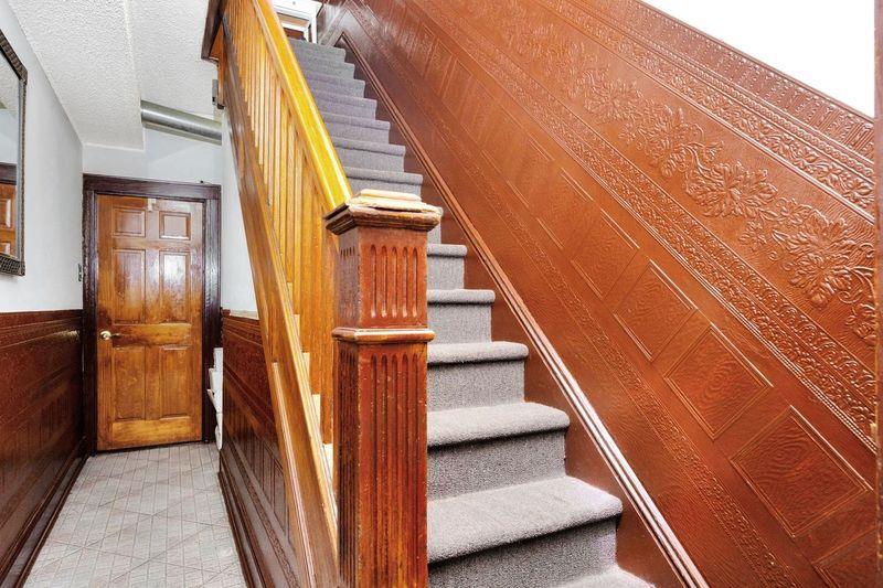 6018 Bleecker Street Property Photo 24