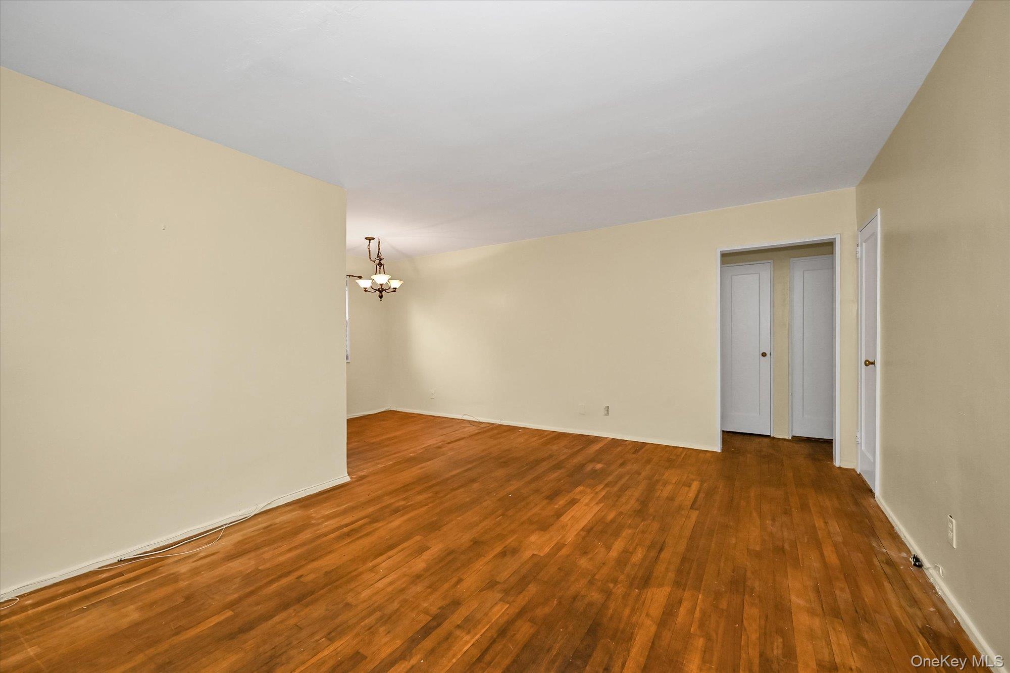 16-01 160th Street 6-279 Property Photo 2
