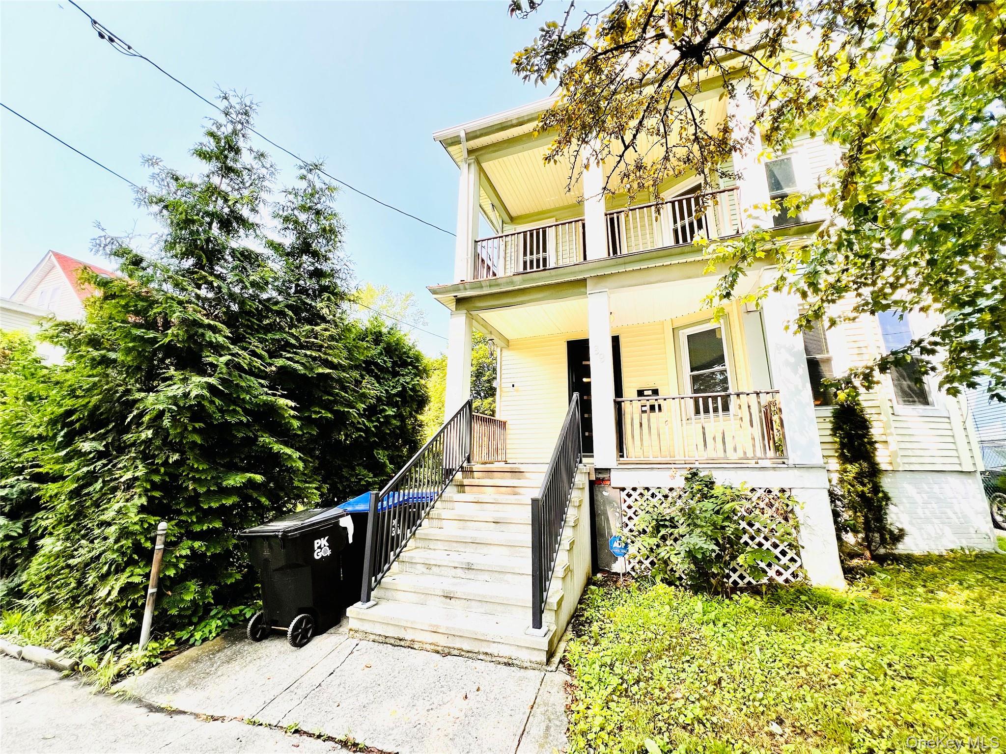 89 S Cherry Street Property Photo 1