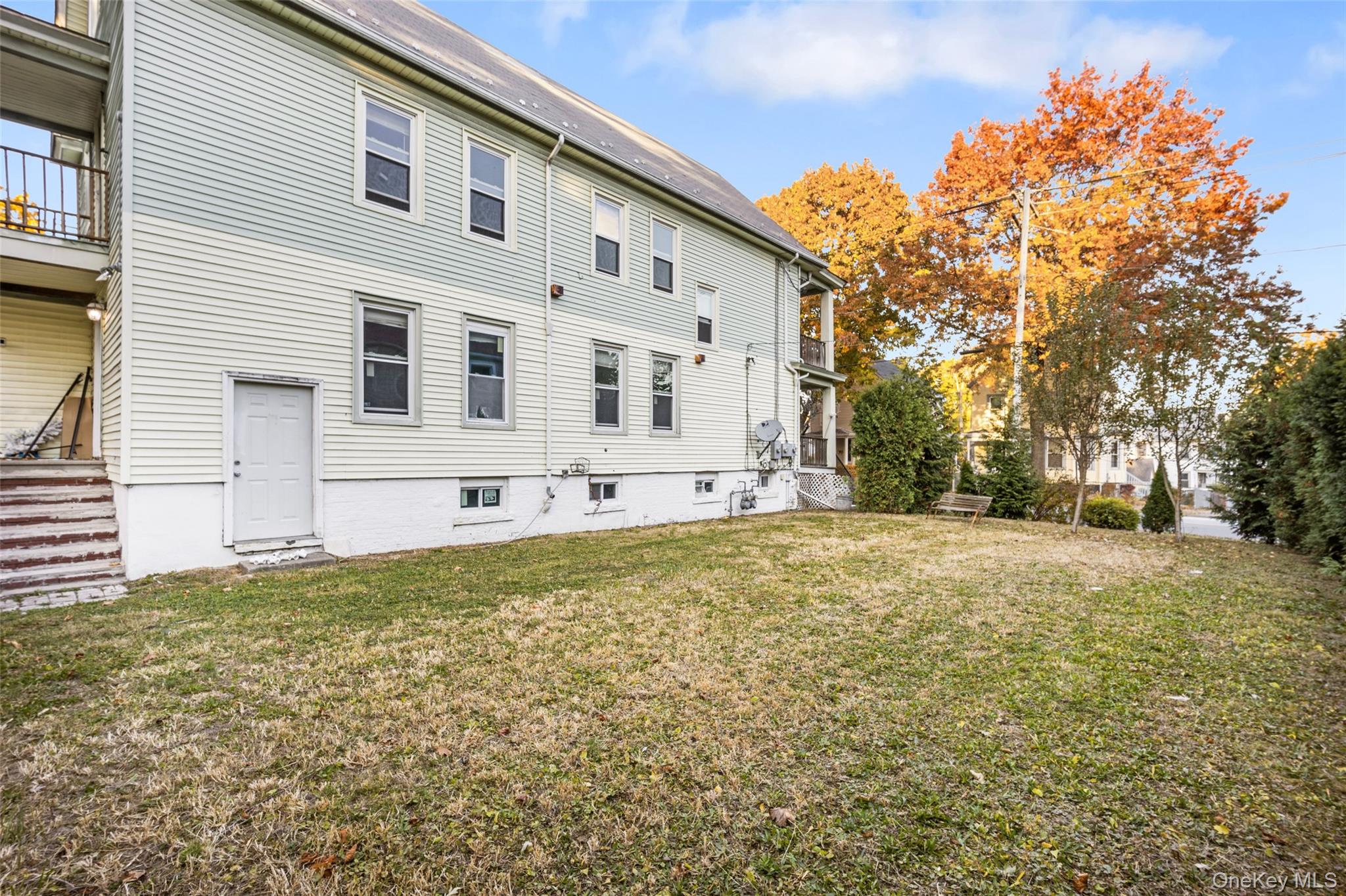 89 S Cherry Street Property Photo 7