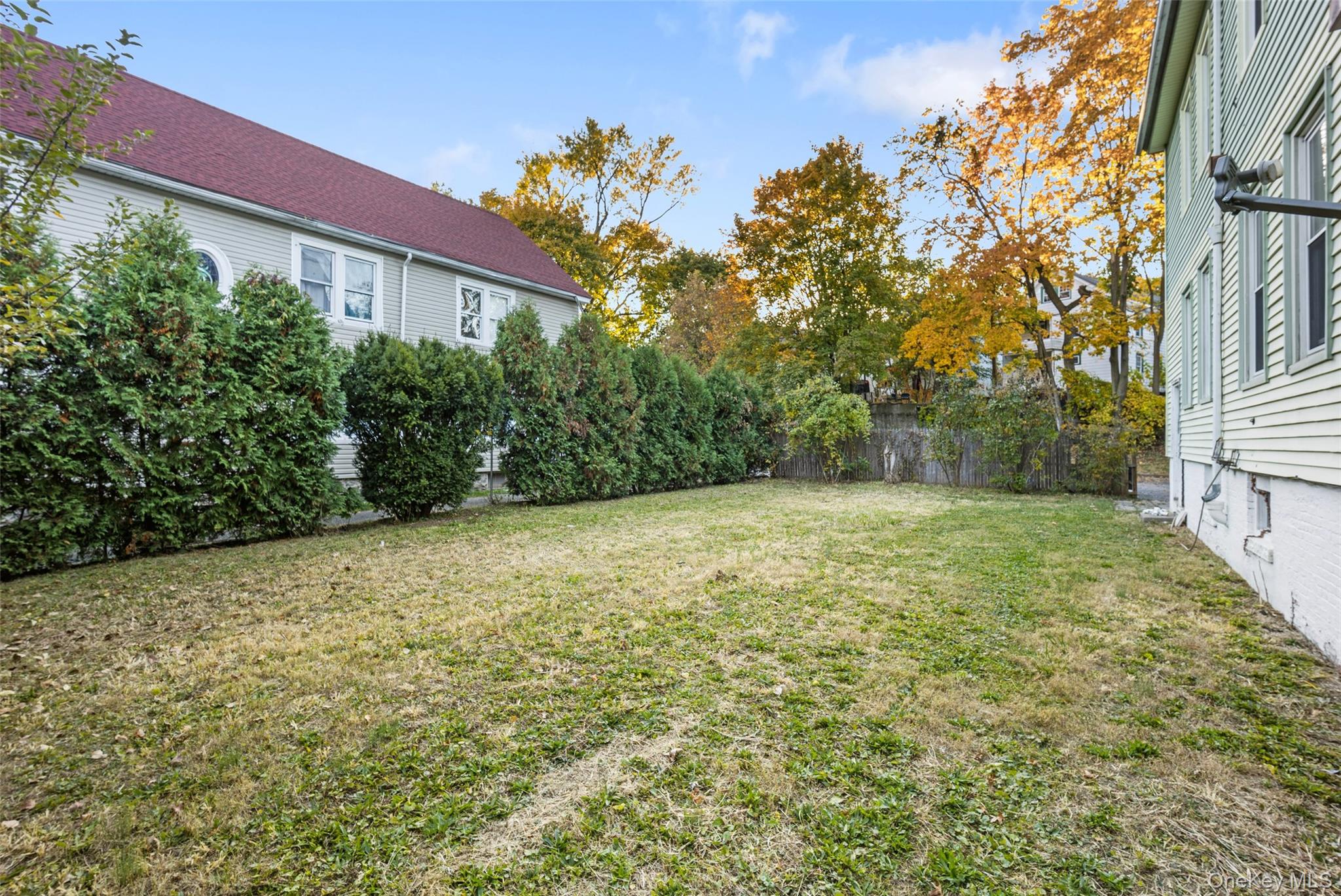 89 S Cherry Street Property Photo 8