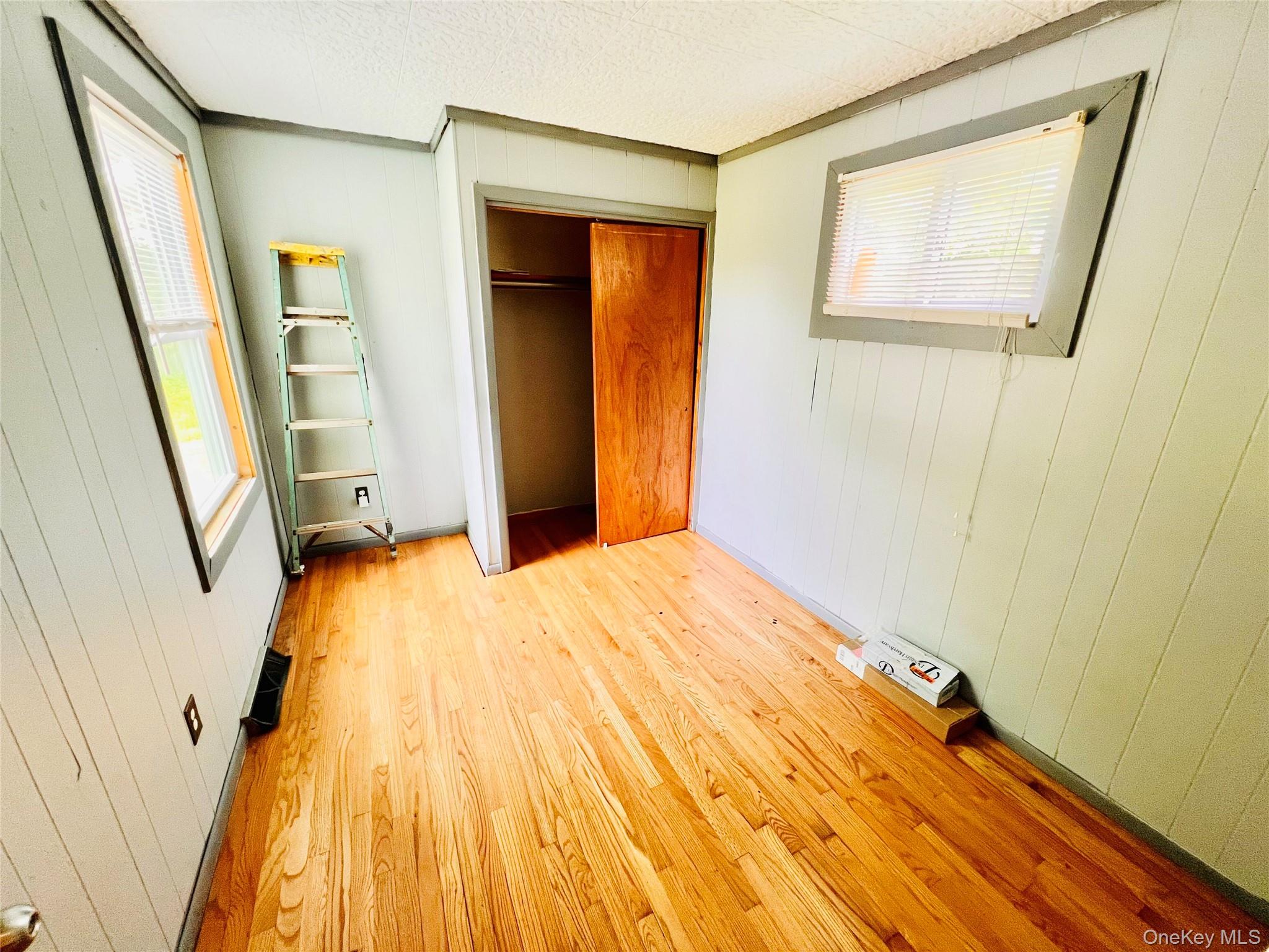 89 S Cherry Street Property Photo 15