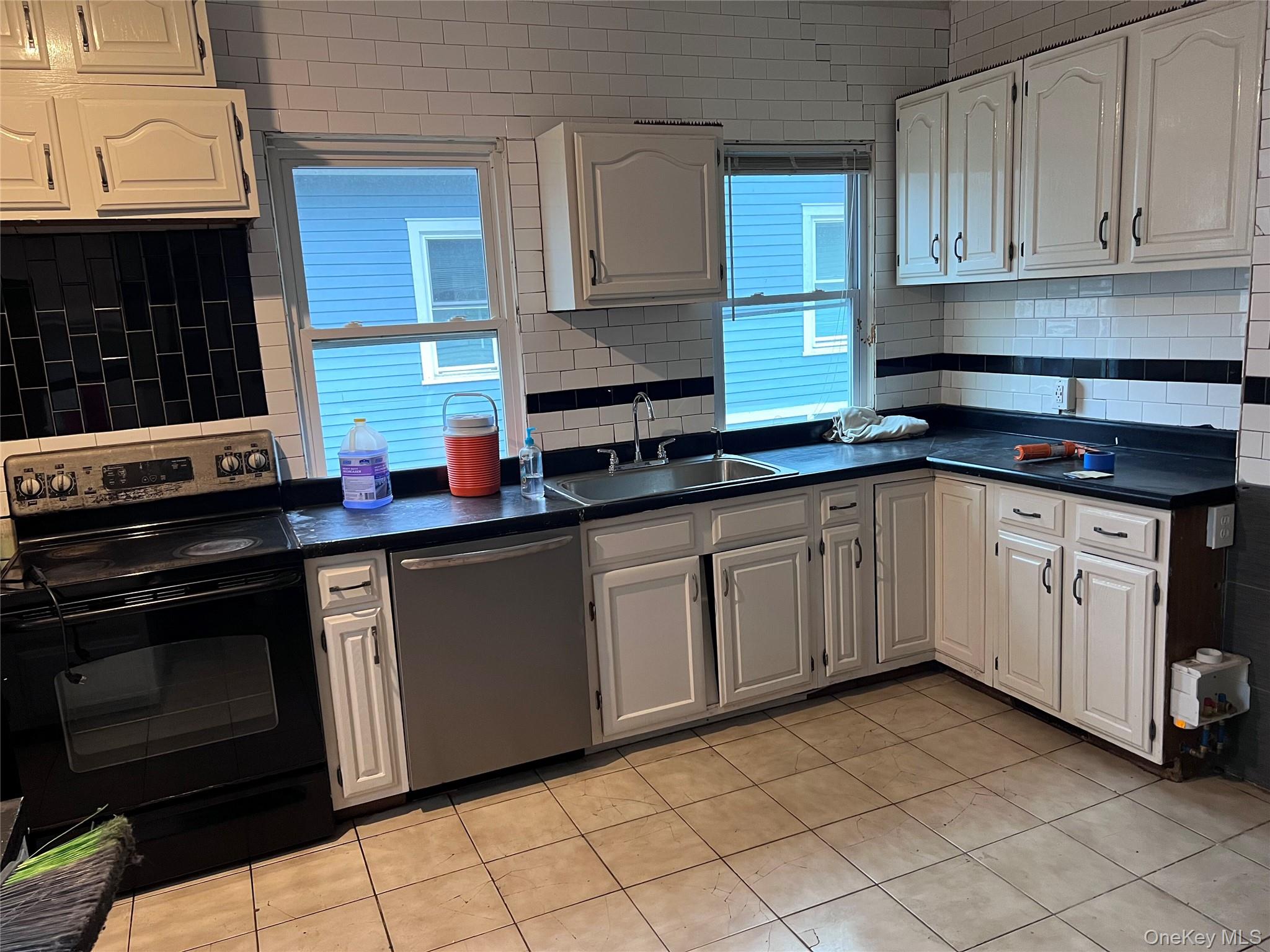 89 S Cherry Street Property Photo 28