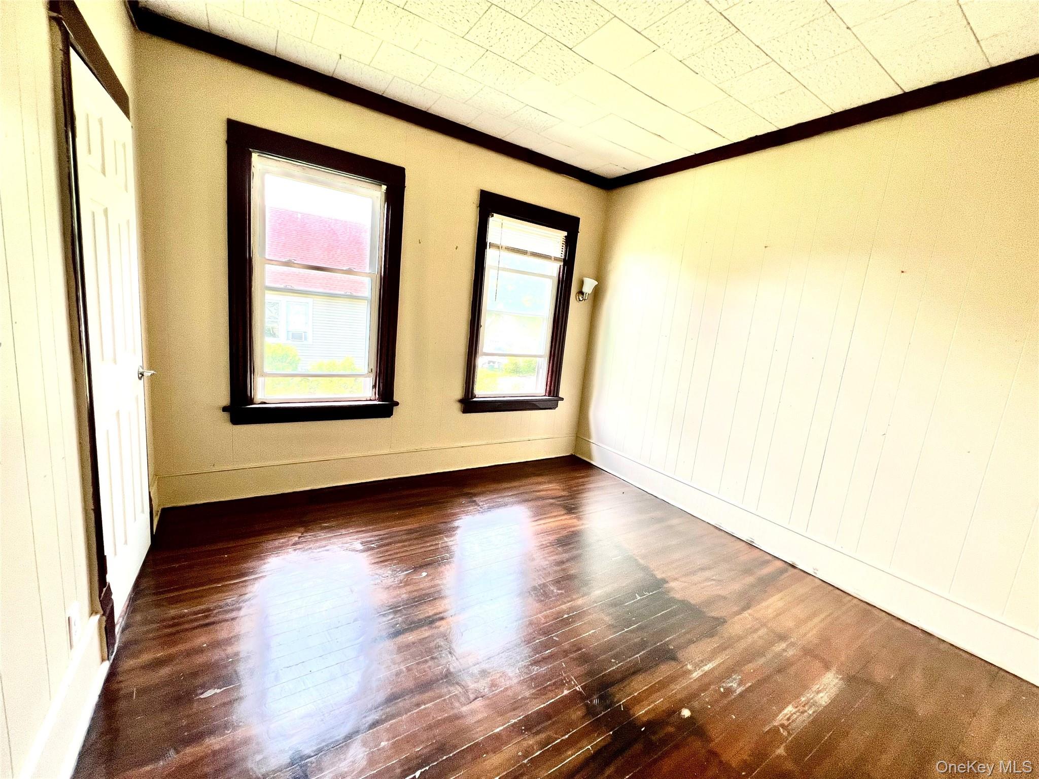 89 S Cherry Street Property Photo 32