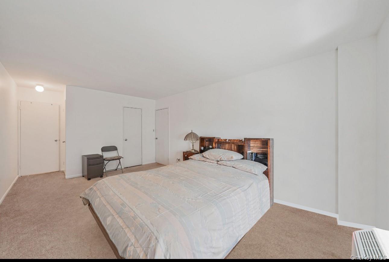 360 Shore Road 4b Property Photo 23