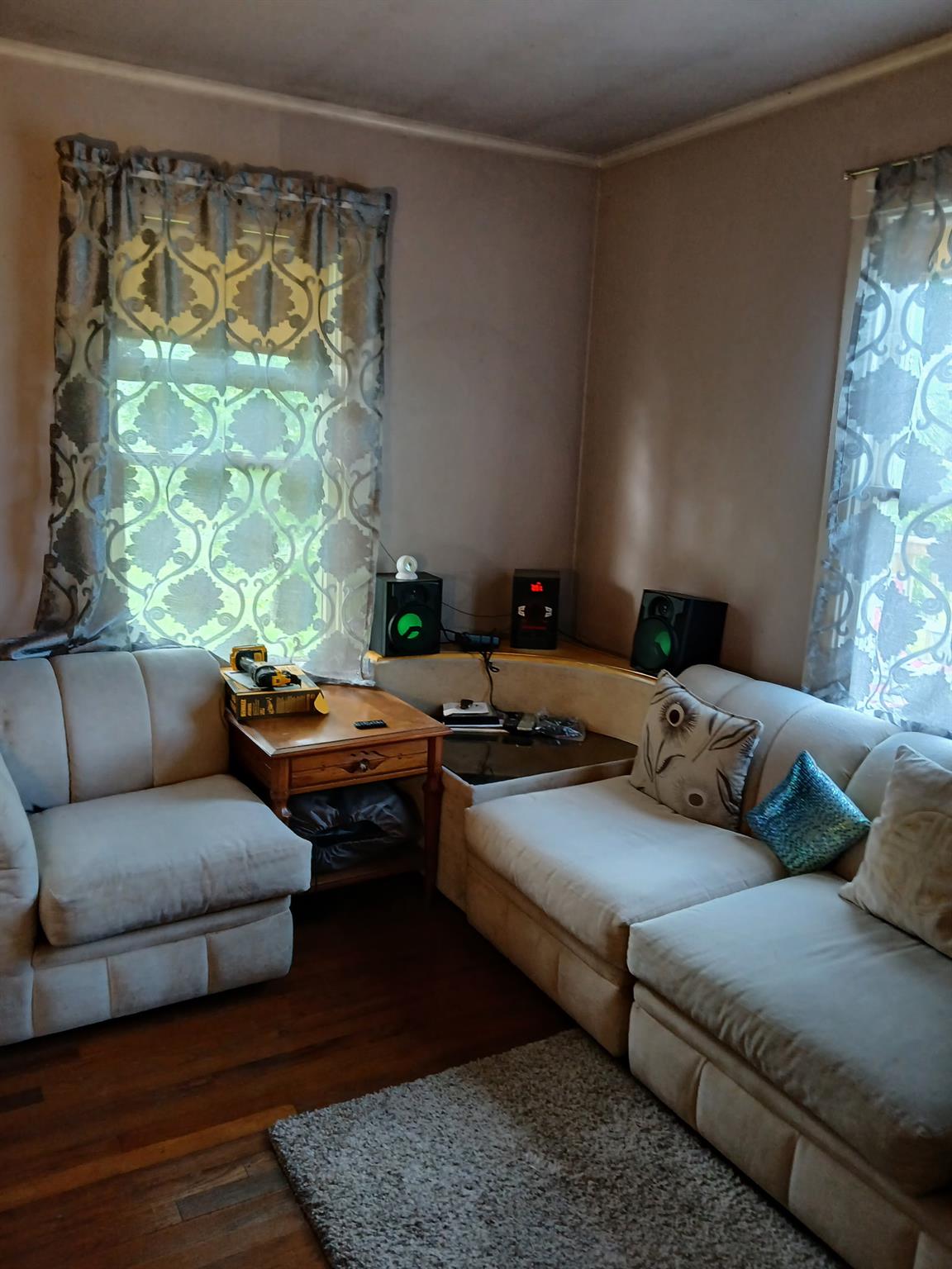 166 Fingar Road Property Photo 4