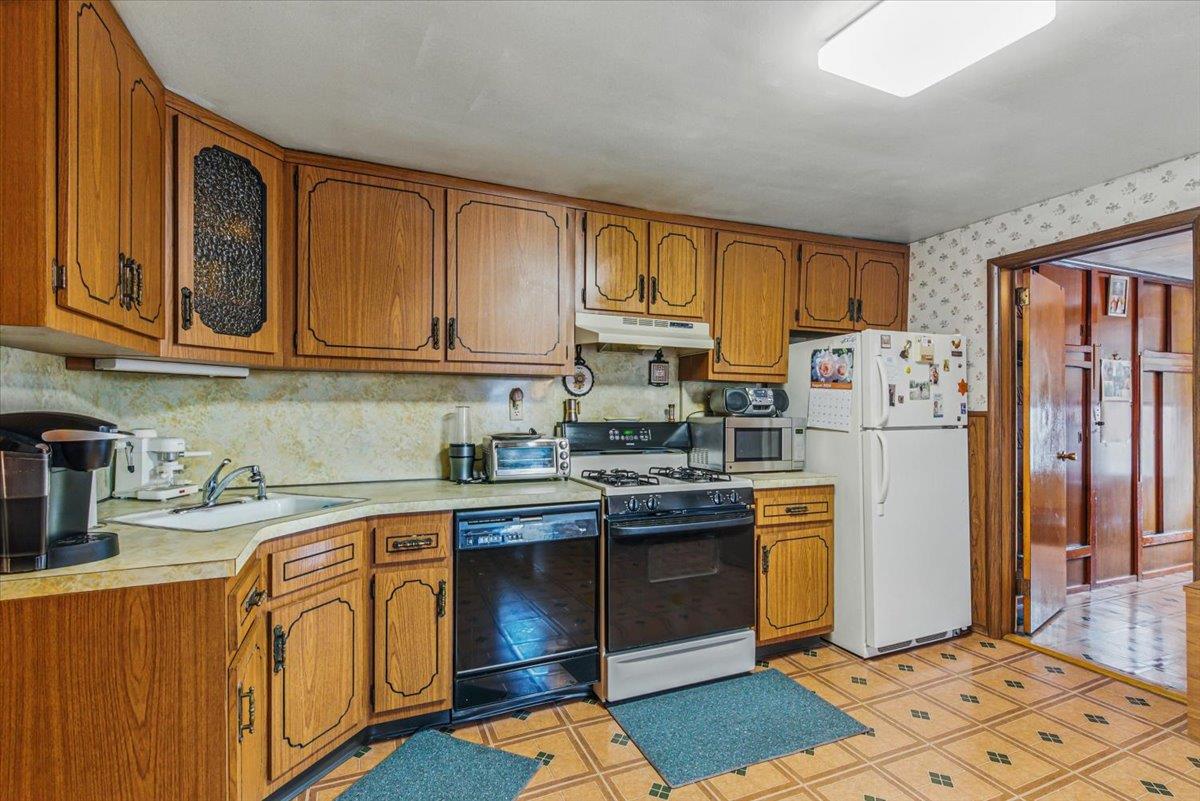 10364 52nd Avenue Property Photo 20