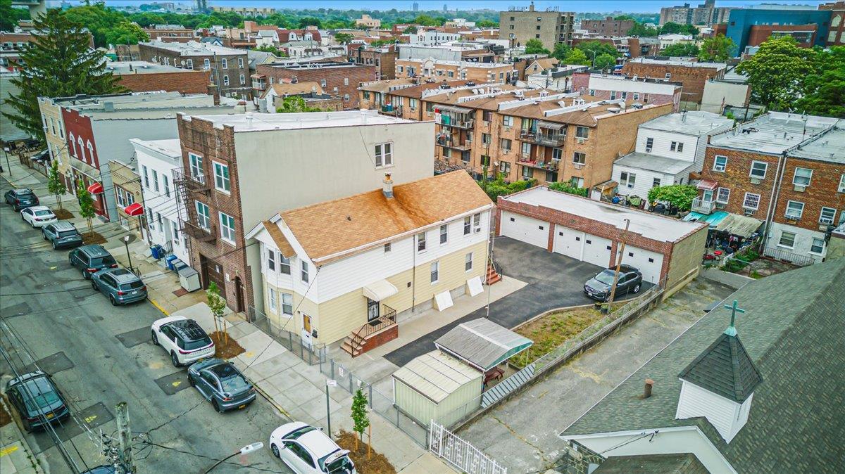 10364 52nd Avenue Property Photo 24