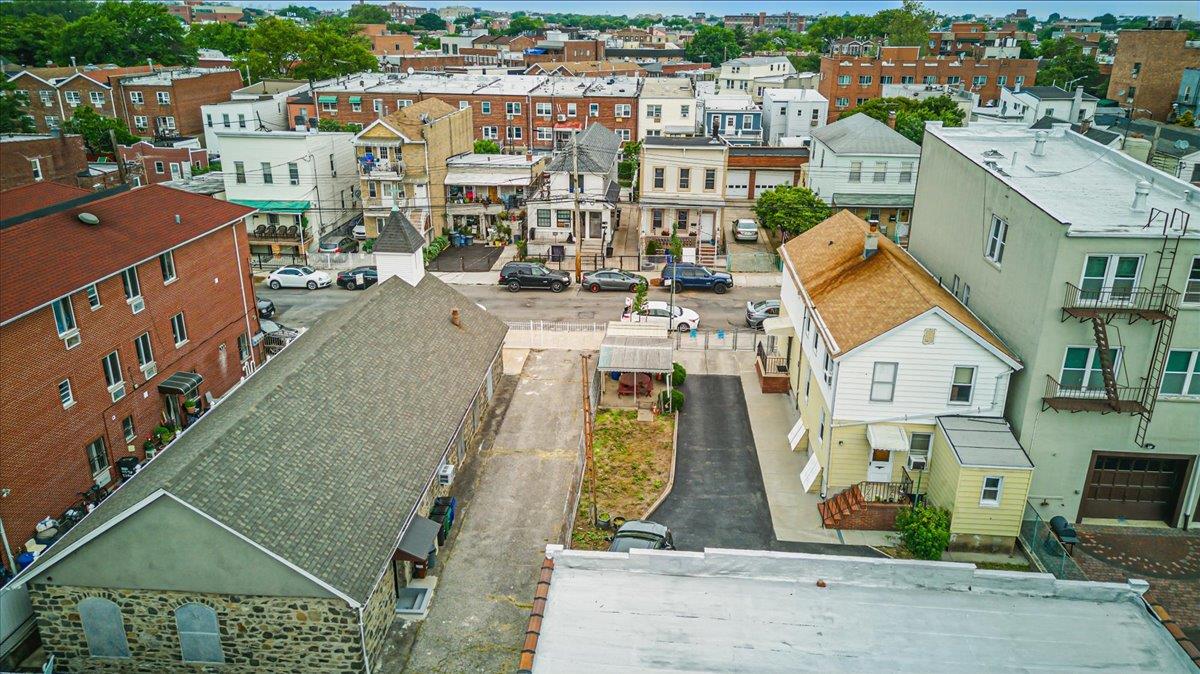 10364 52nd Avenue Property Photo 26