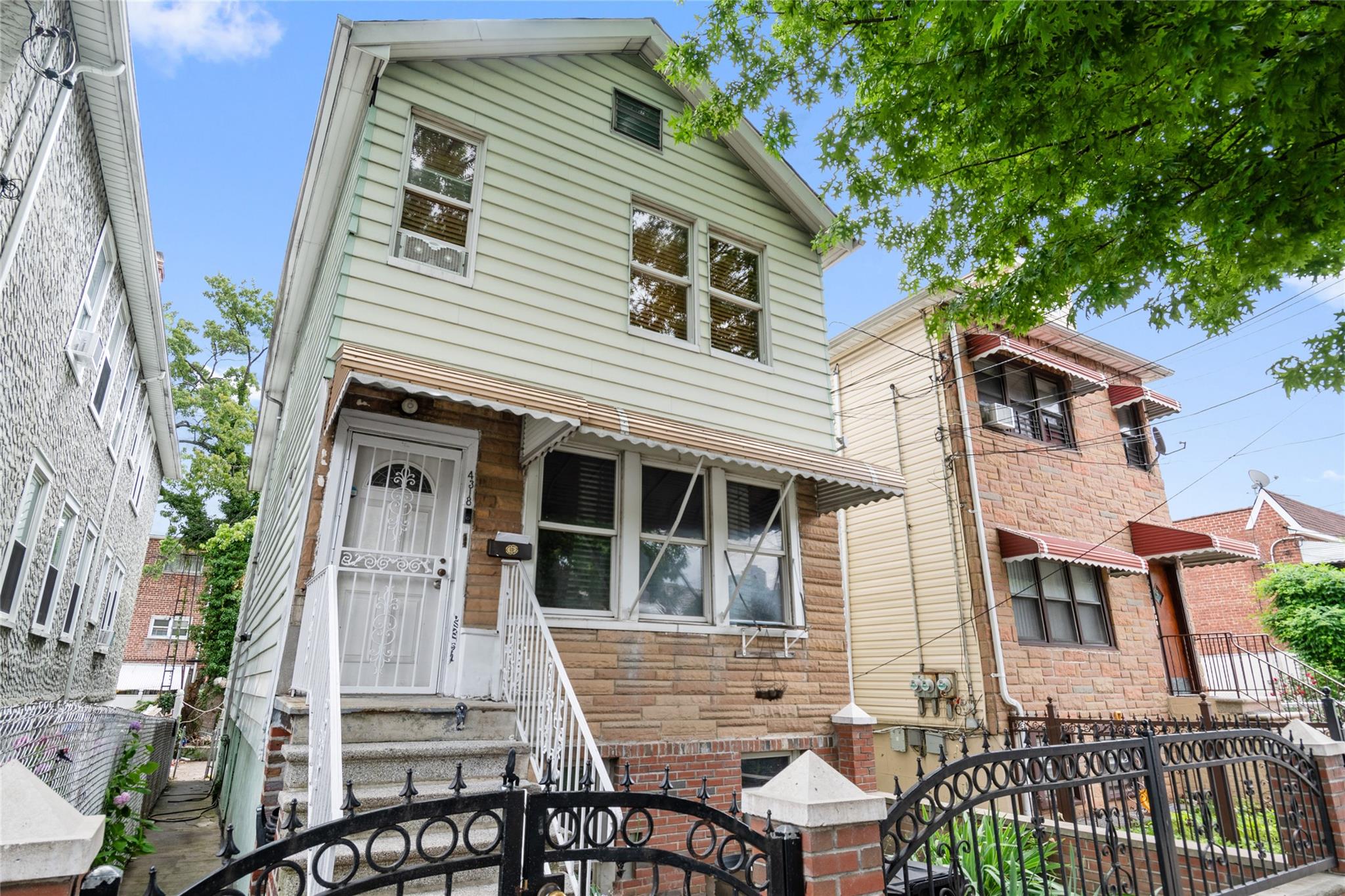 4318 Edson Avenue Property Photo 1