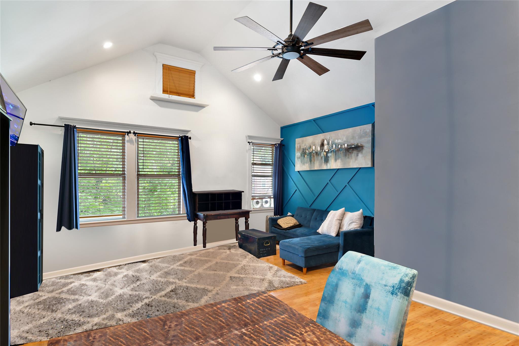 4318 Edson Avenue Property Photo 3