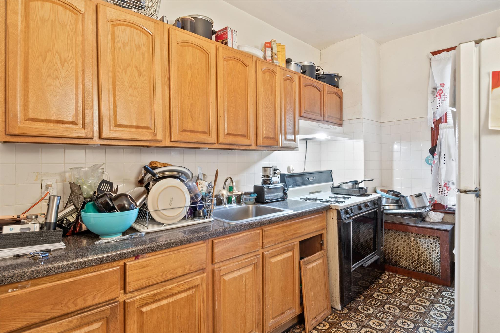 4318 Edson Avenue Property Photo 11