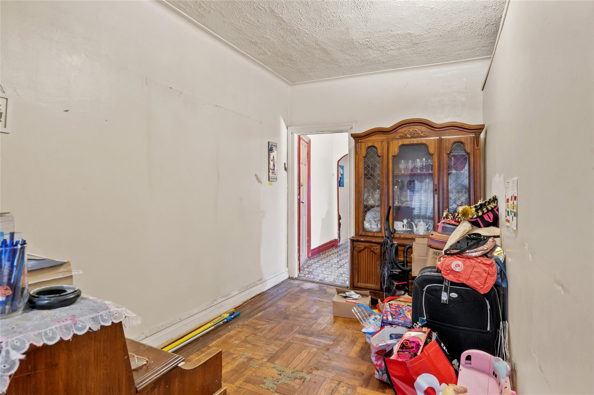 4318 Edson Avenue Property Photo 13