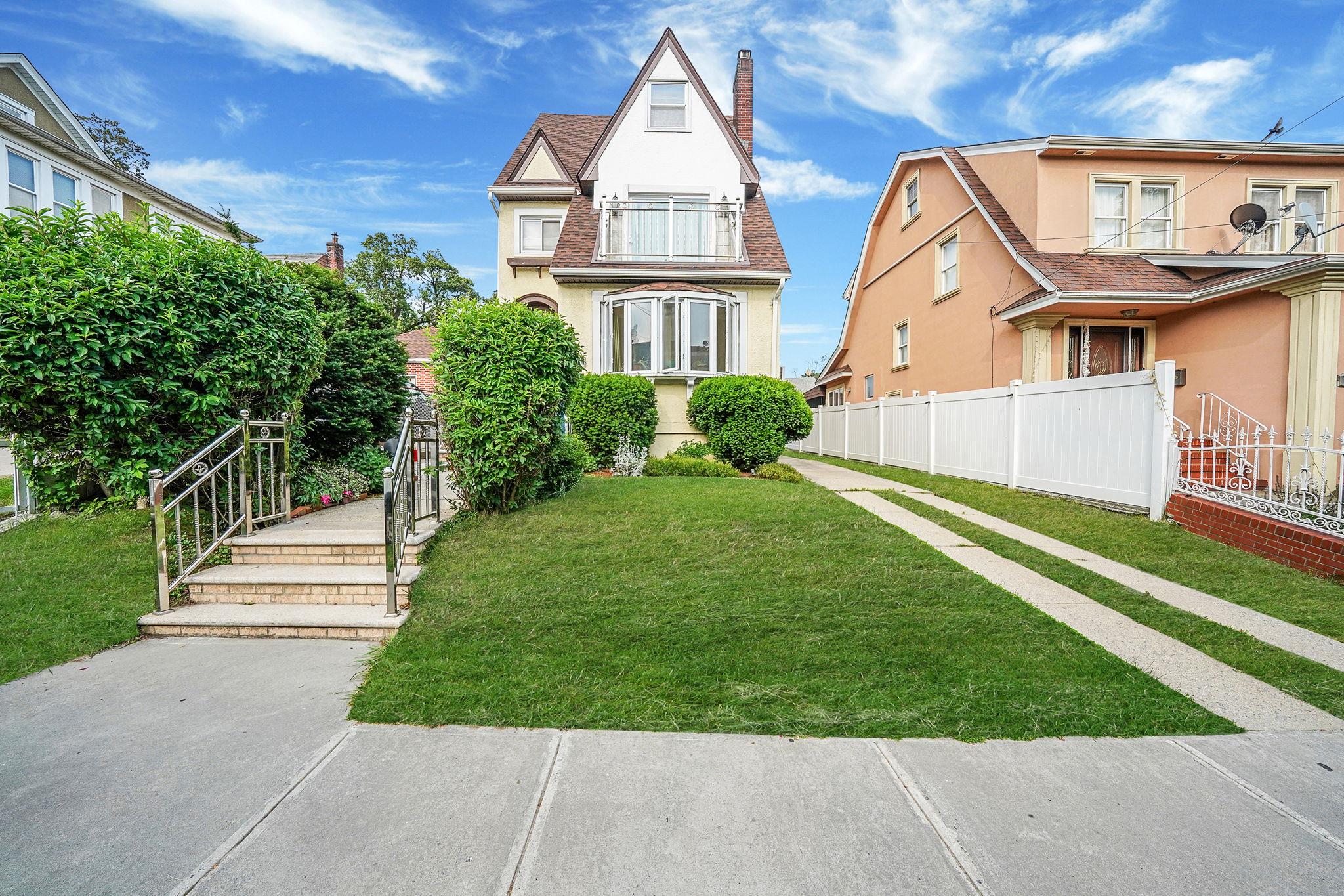 8511 169th Street Property Photo 1