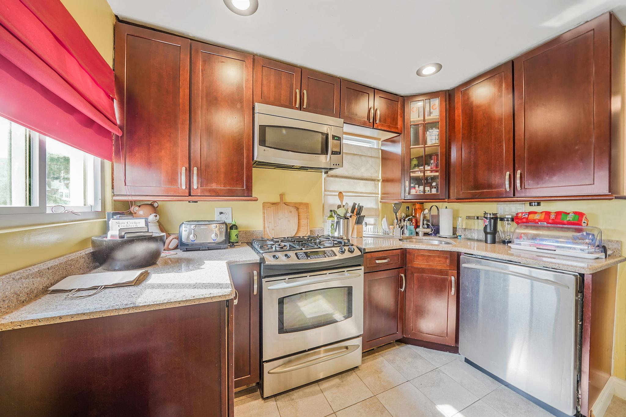 8511 169th Street Property Photo 21