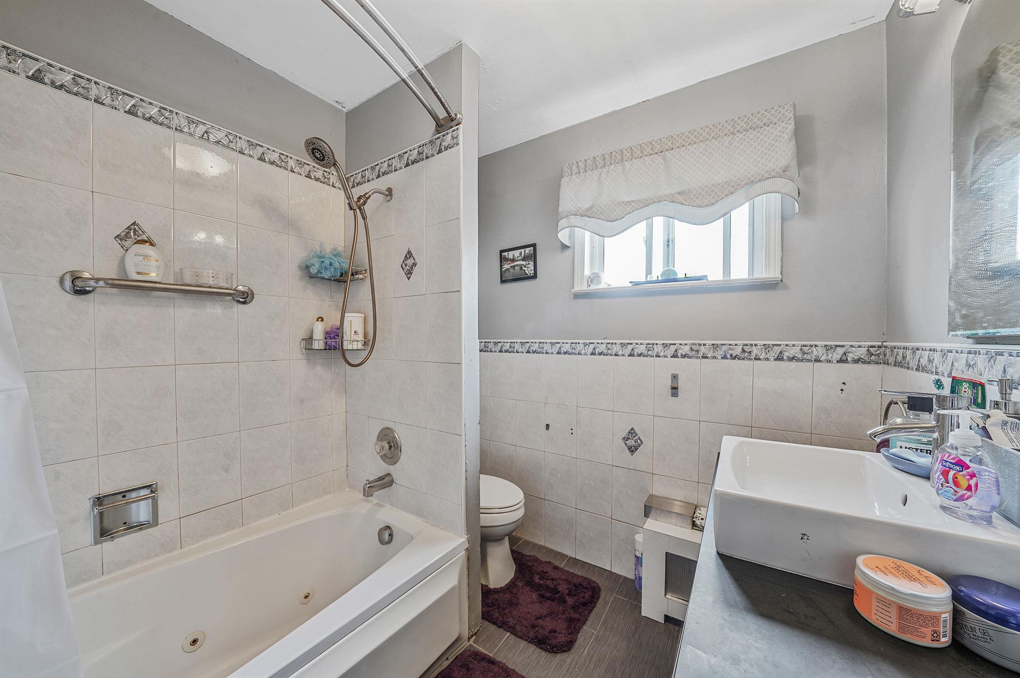 8511 169th Street Property Photo 23