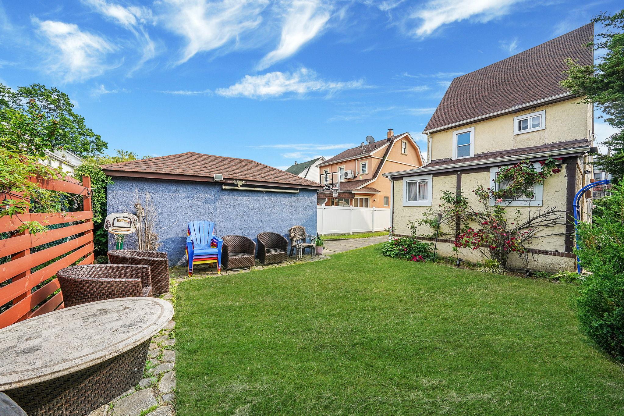 8511 169th Street Property Photo 31