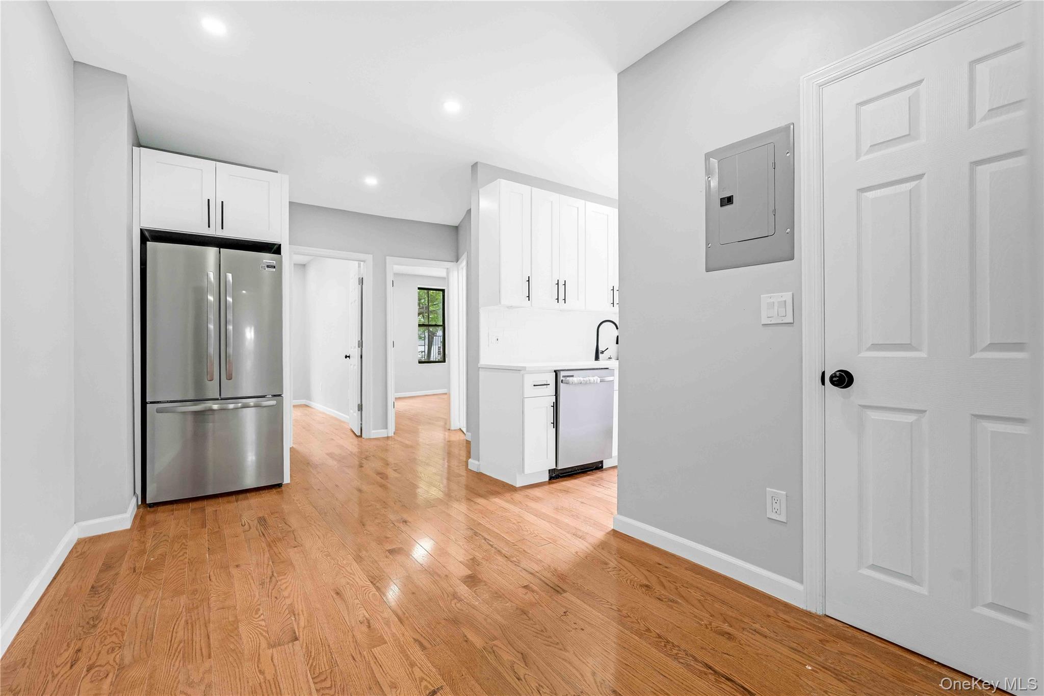 589 Lenox Road Property Photo 16