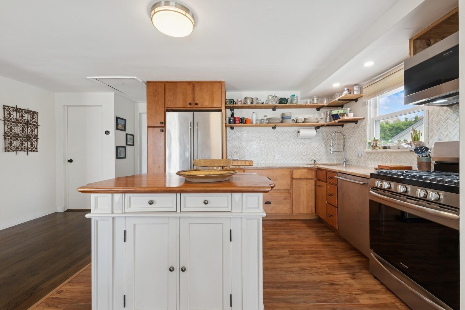 106 Maple Boulevard Property Photo 19