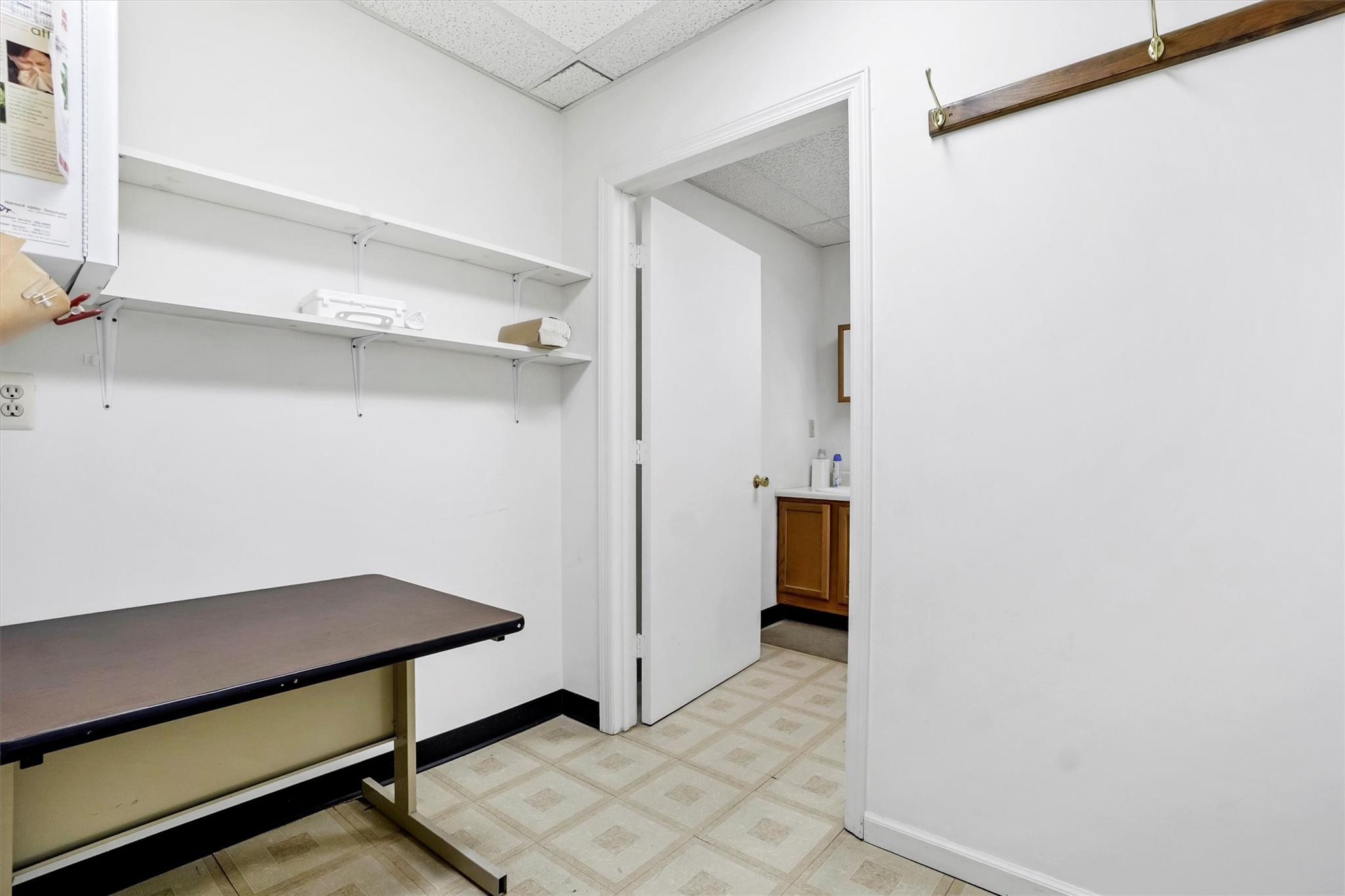 24 John Street Property Photo 16