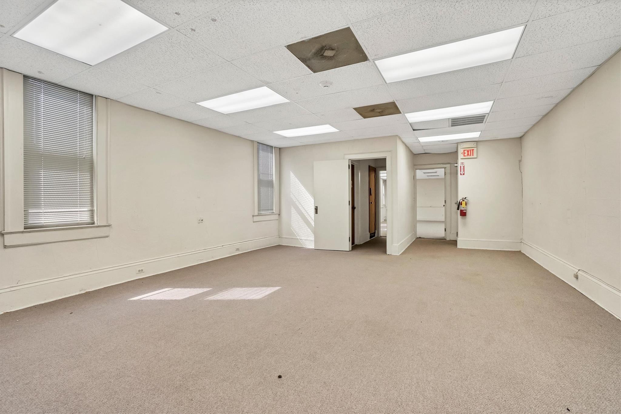 24 John Street Property Photo 30