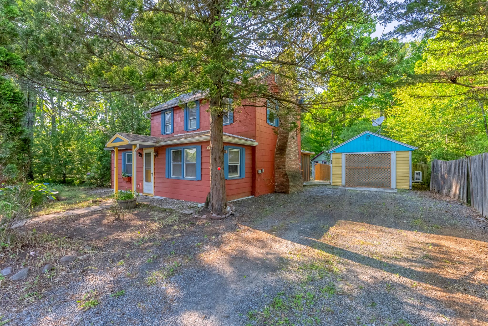 872-874 Route 212 Property Photo 1