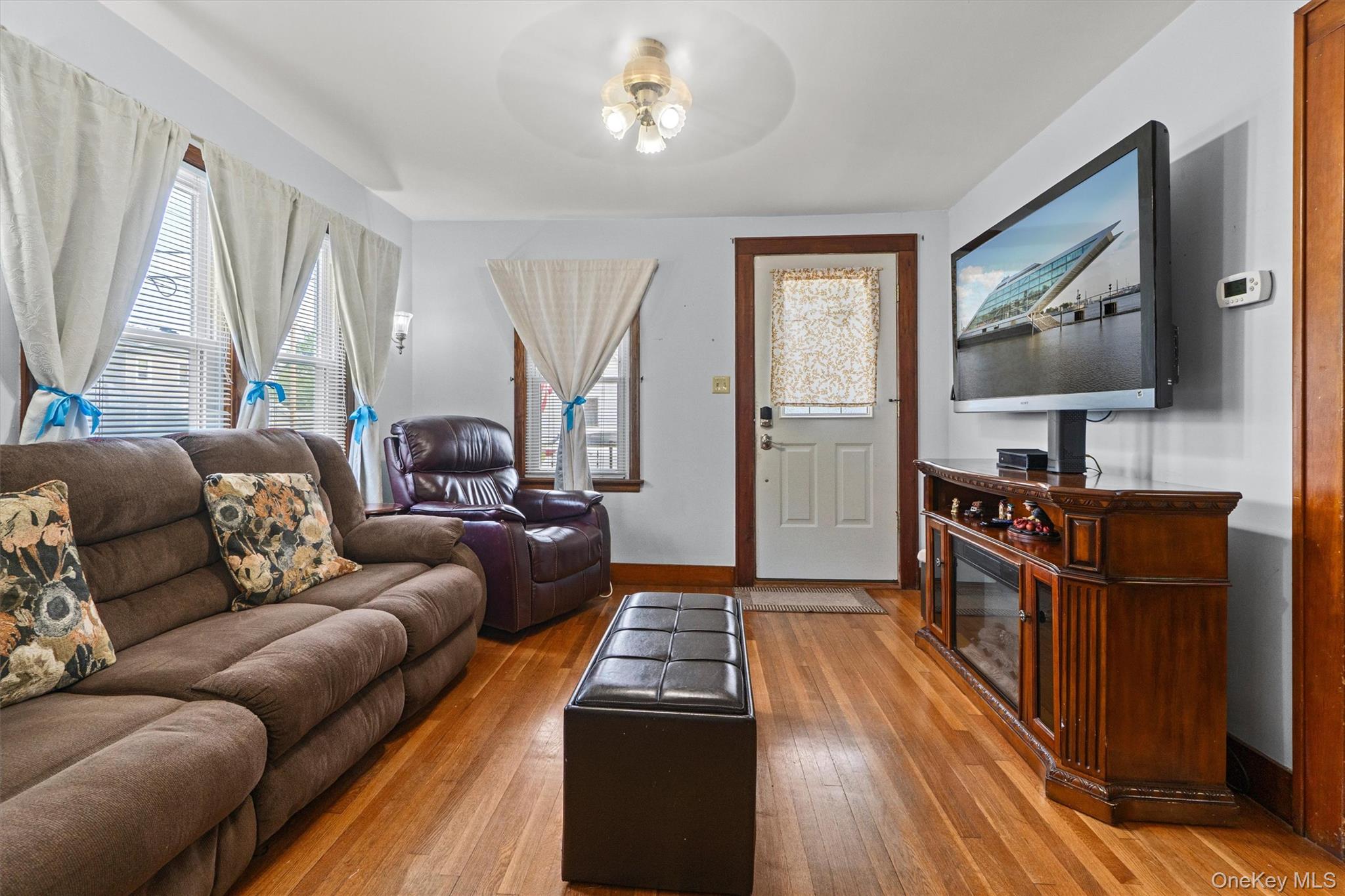 21 Delaware Street Property Photo 4