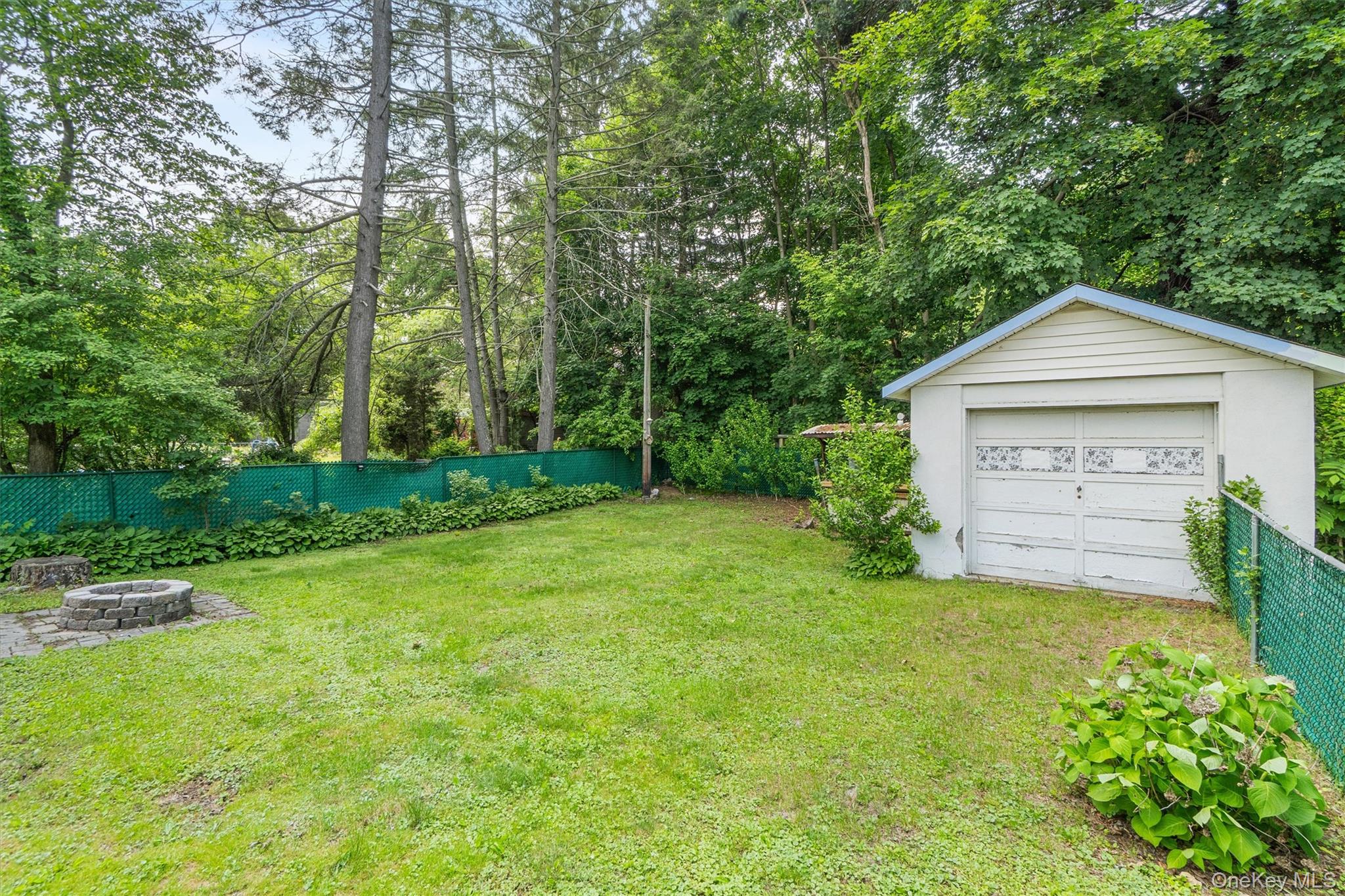 21 Delaware Street Property Photo 23