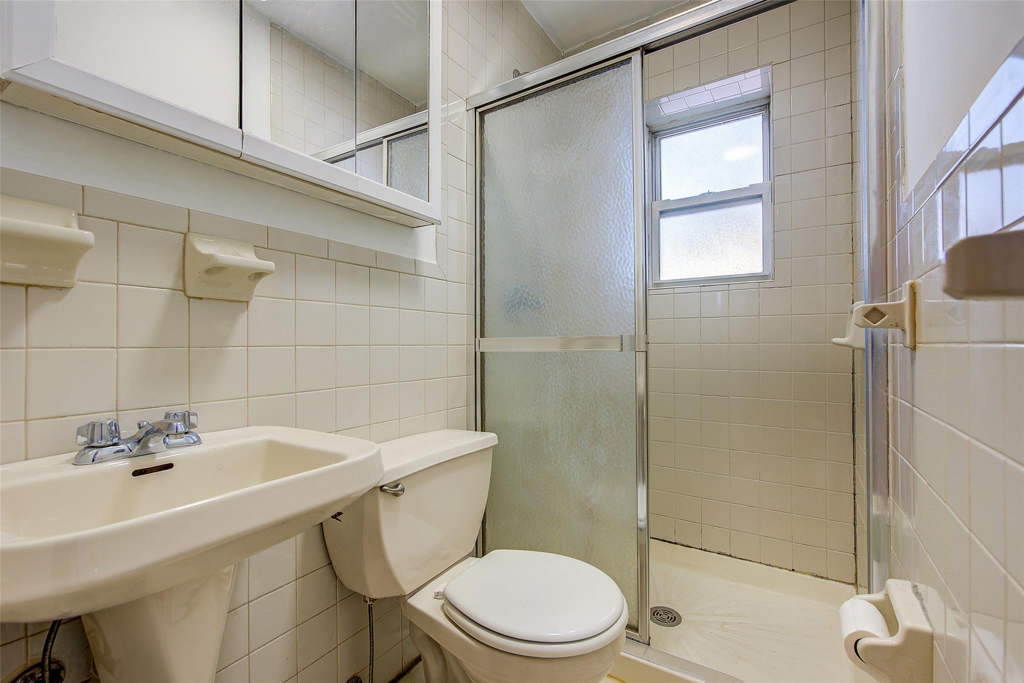 39-32 54th Street Property Photo 12