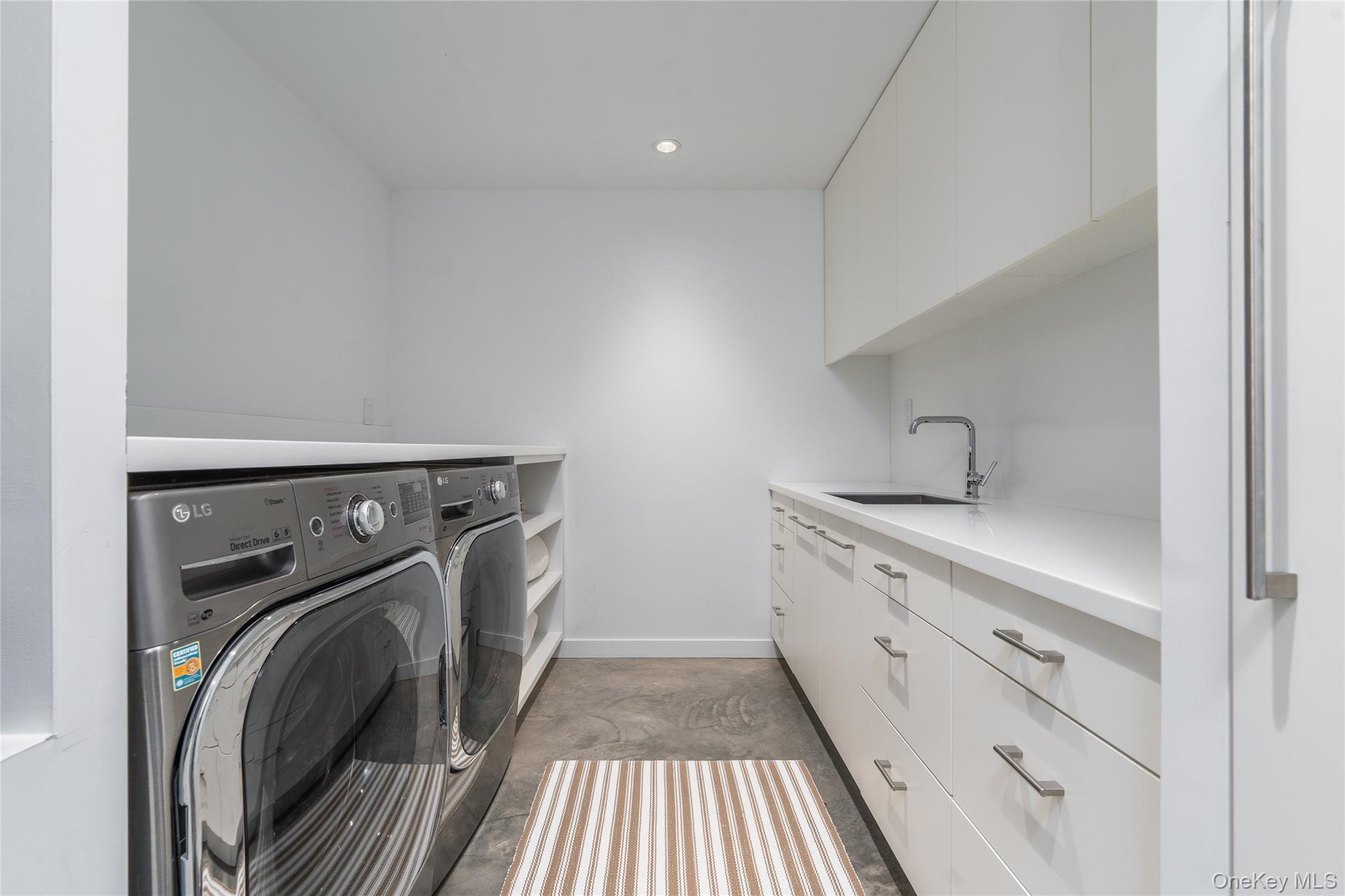 470 Lloyds Lane Property Photo 36