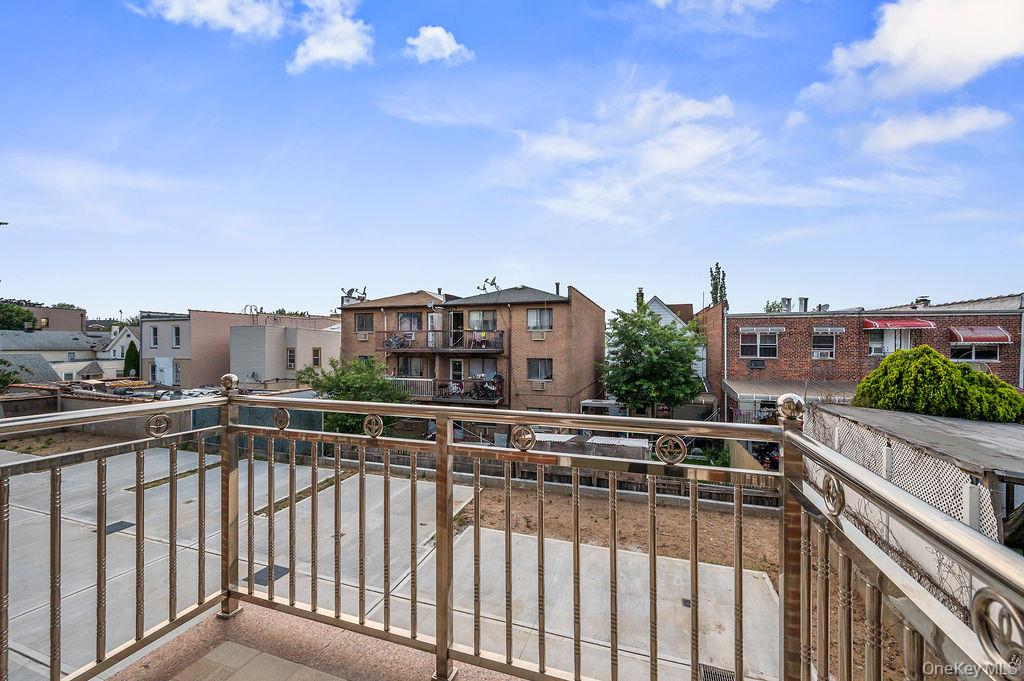 10605 49th Avenue Property Photo 24