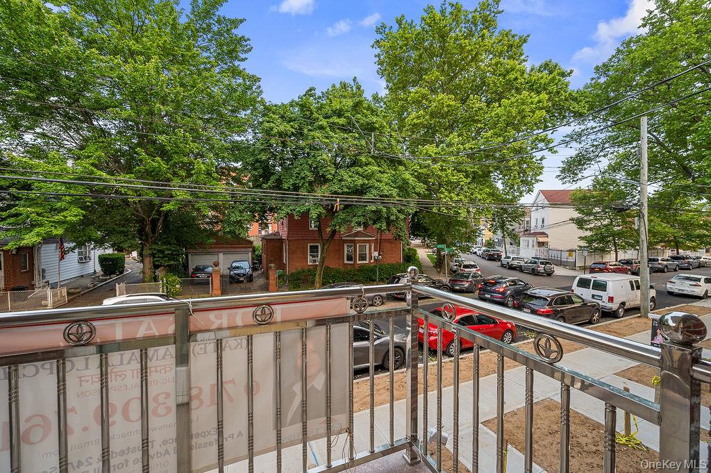 10605 49th Avenue Property Photo 25