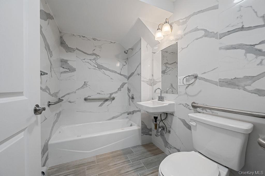 10605 49th Avenue Property Photo 29