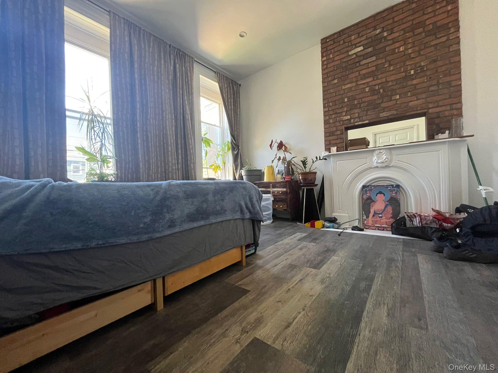 130 Van Dyke Street Property Photo 7