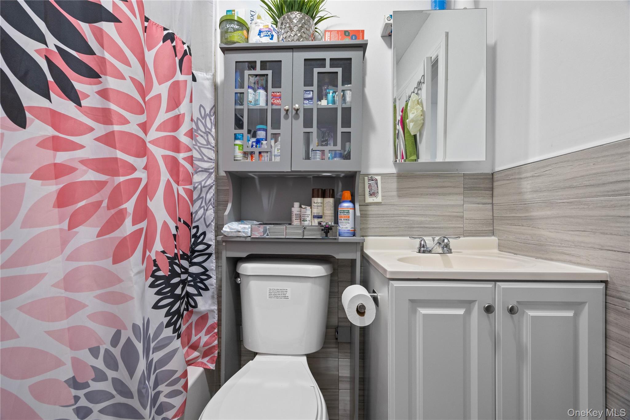 2611 Decatur Avenue Property Photo 13