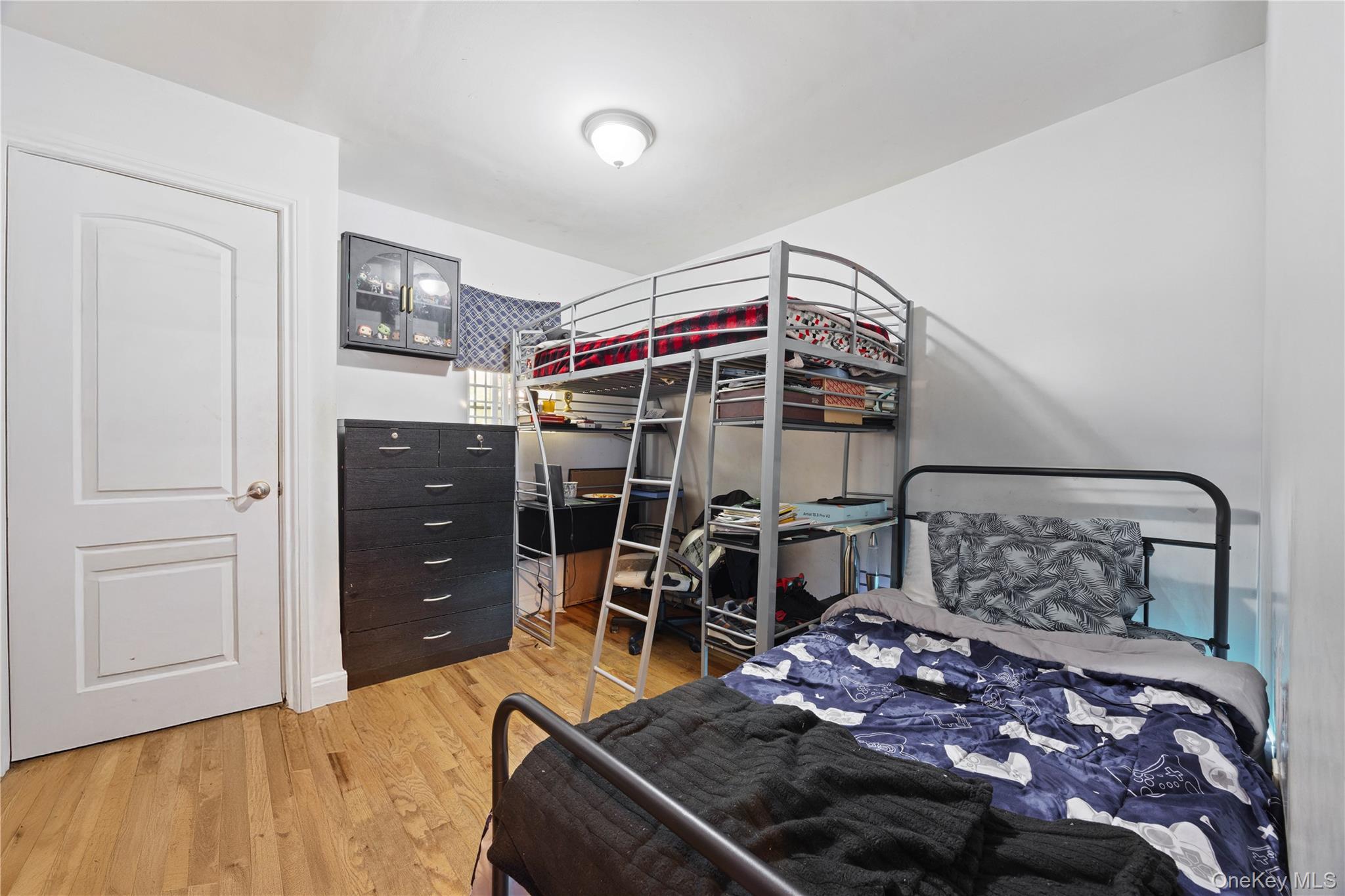 2611 Decatur Avenue Property Photo 20