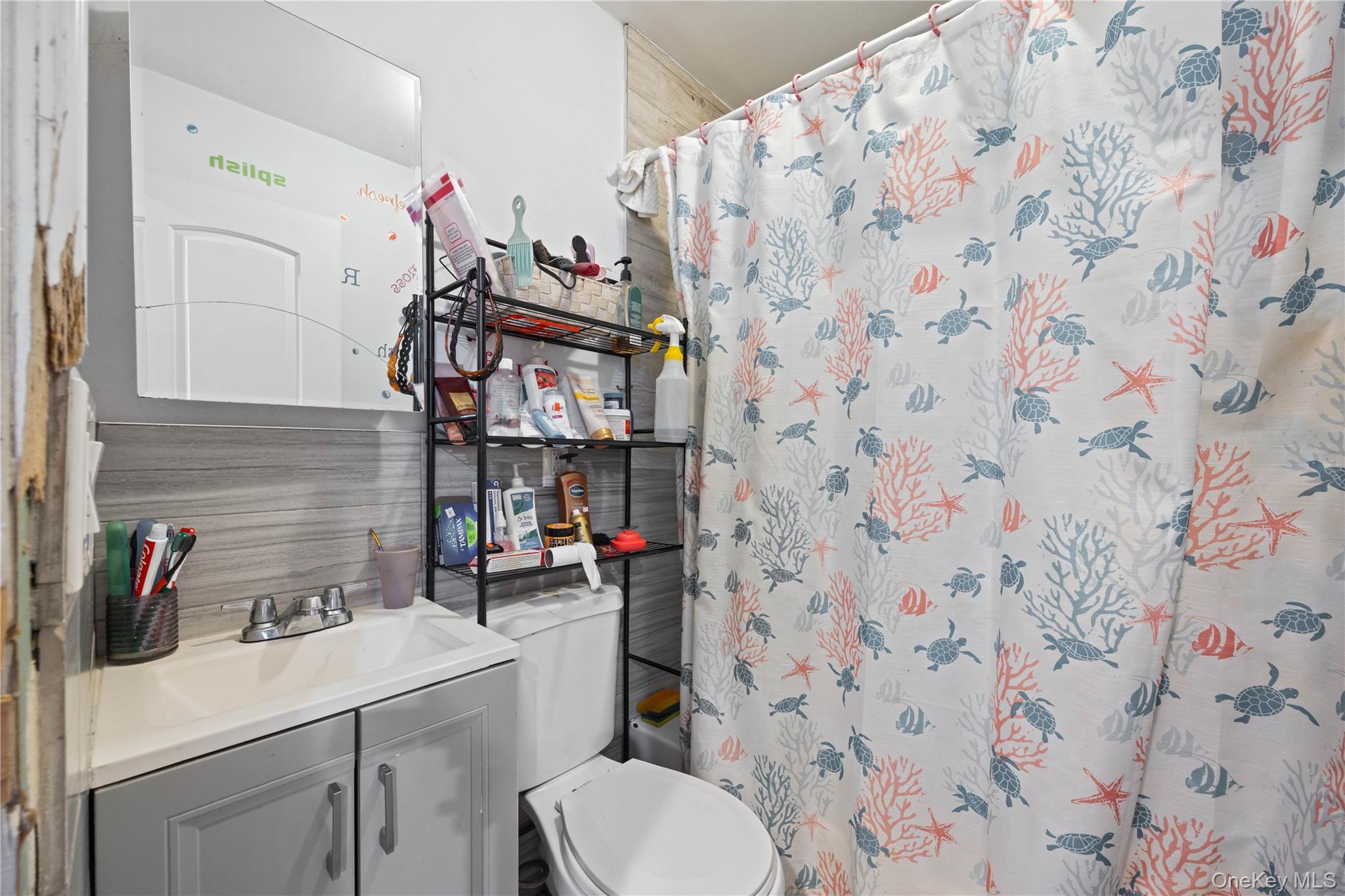 2611 Decatur Avenue Property Photo 24