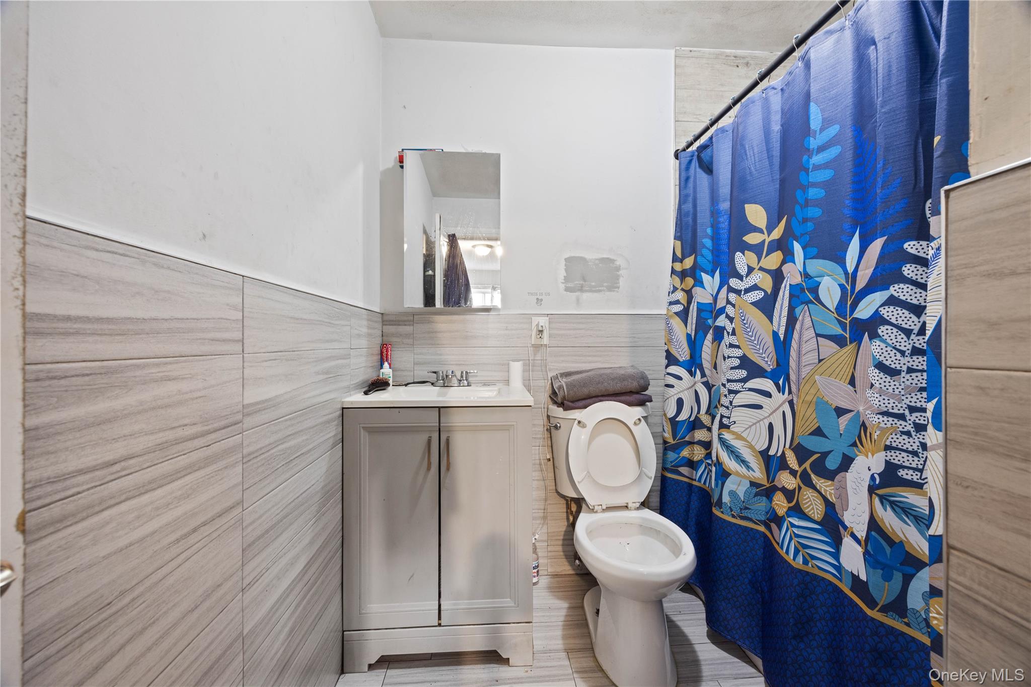 2611 Decatur Avenue Property Photo 27