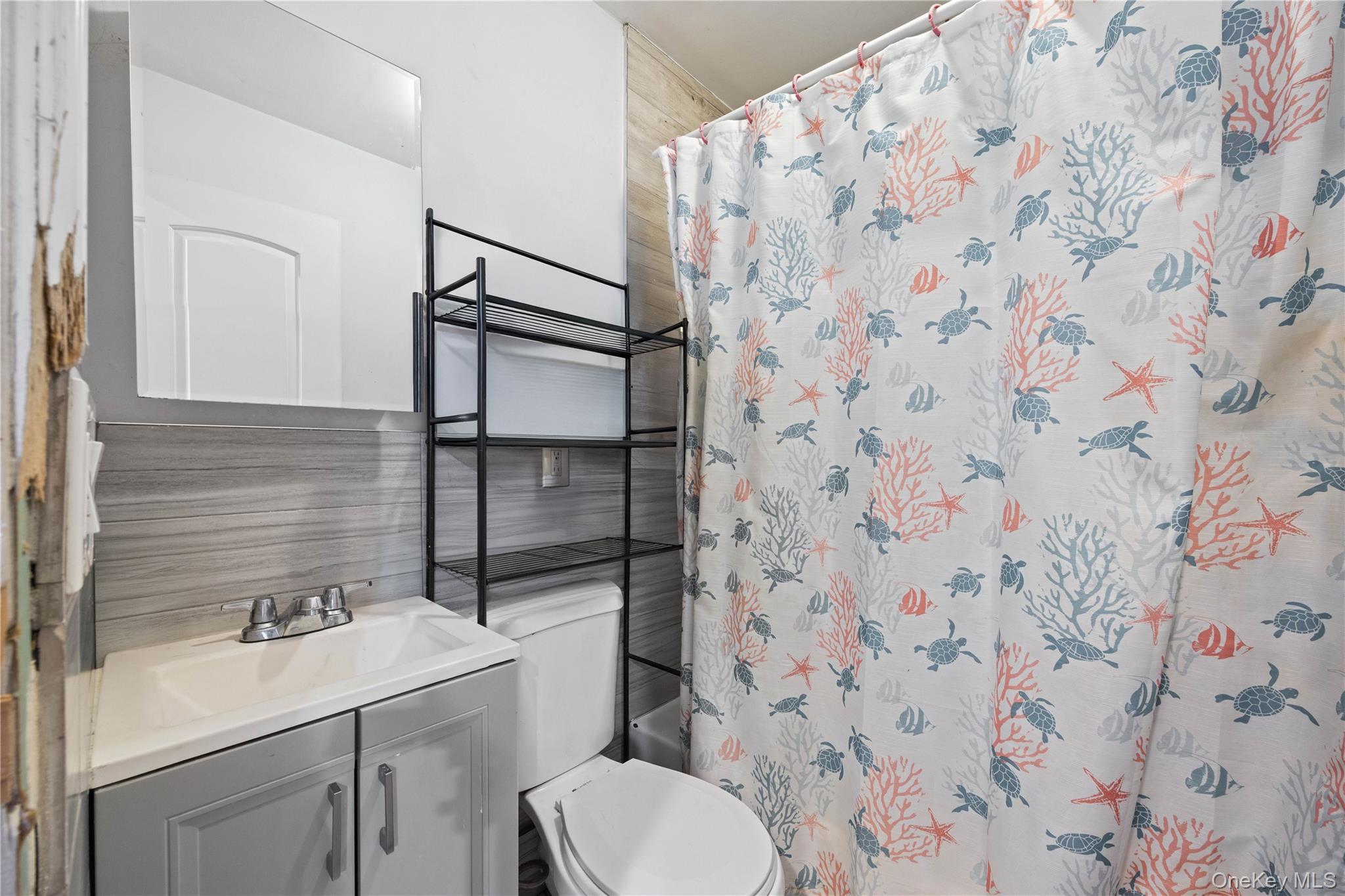 2611 Decatur Avenue Property Photo 28