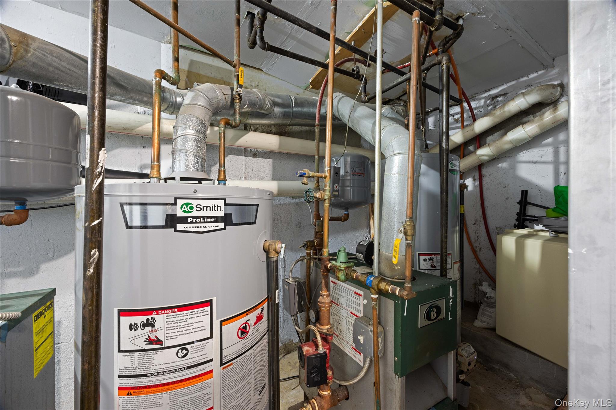 2611 Decatur Avenue Property Photo 31