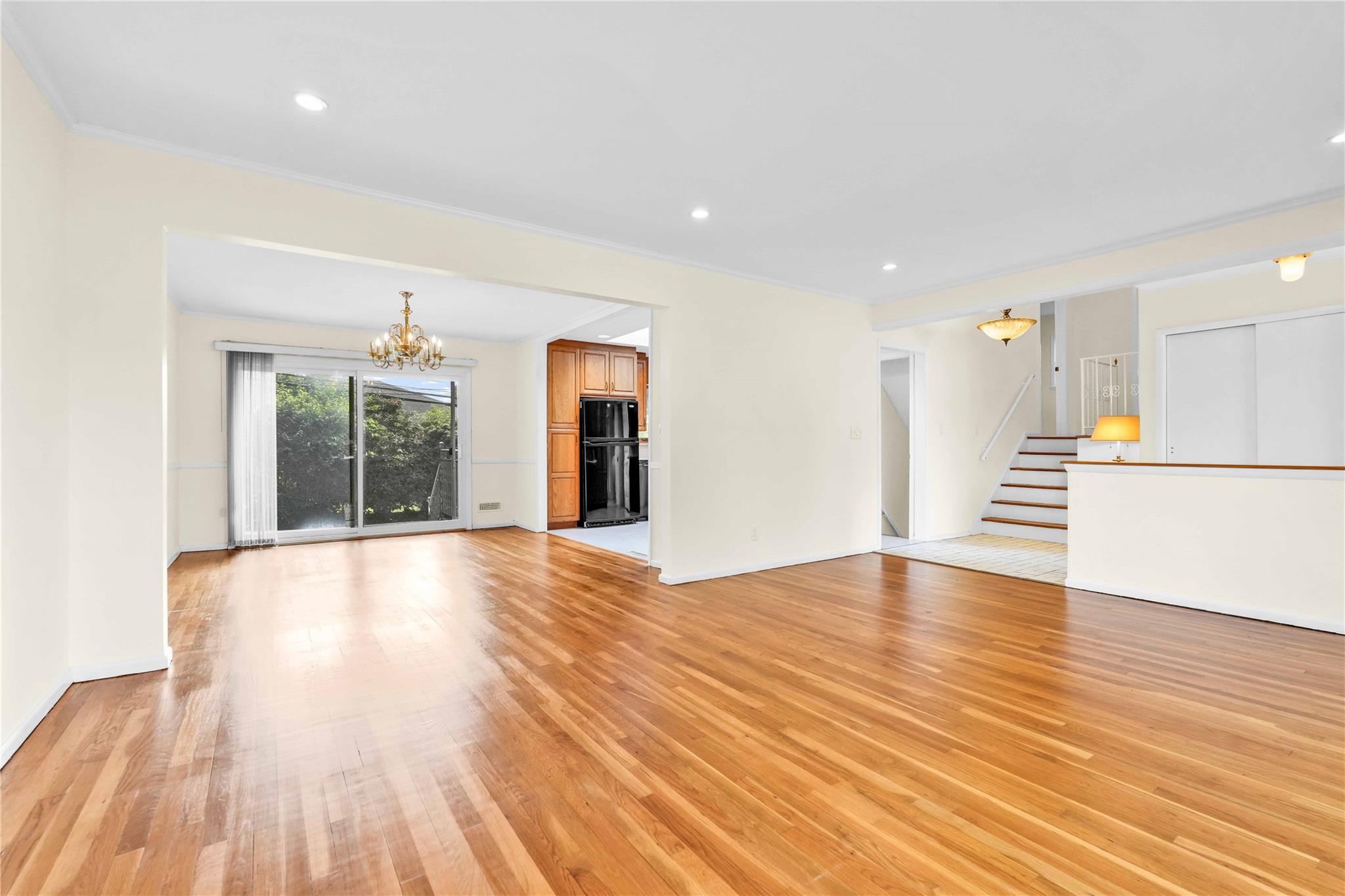 906 Bromton Drive Property Photo 18